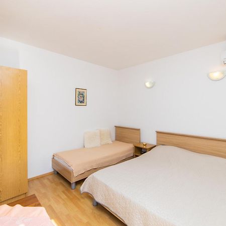 Apartments Slavena Gradac  Esterno foto