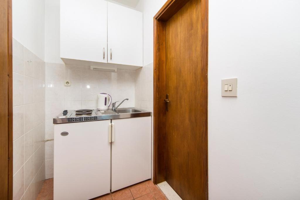 Apartments Slavena Gradac  Esterno foto