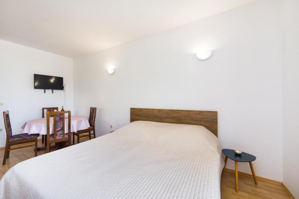 Apartments Slavena Gradac  Esterno foto
