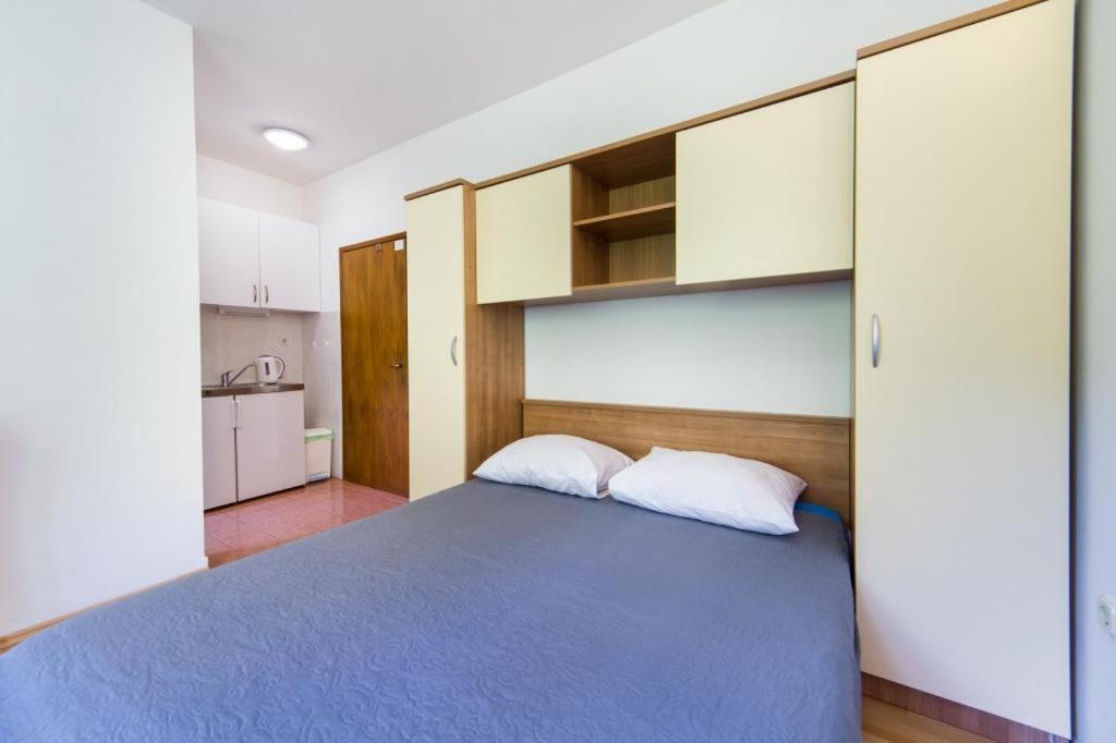Apartments Slavena Gradac  Esterno foto