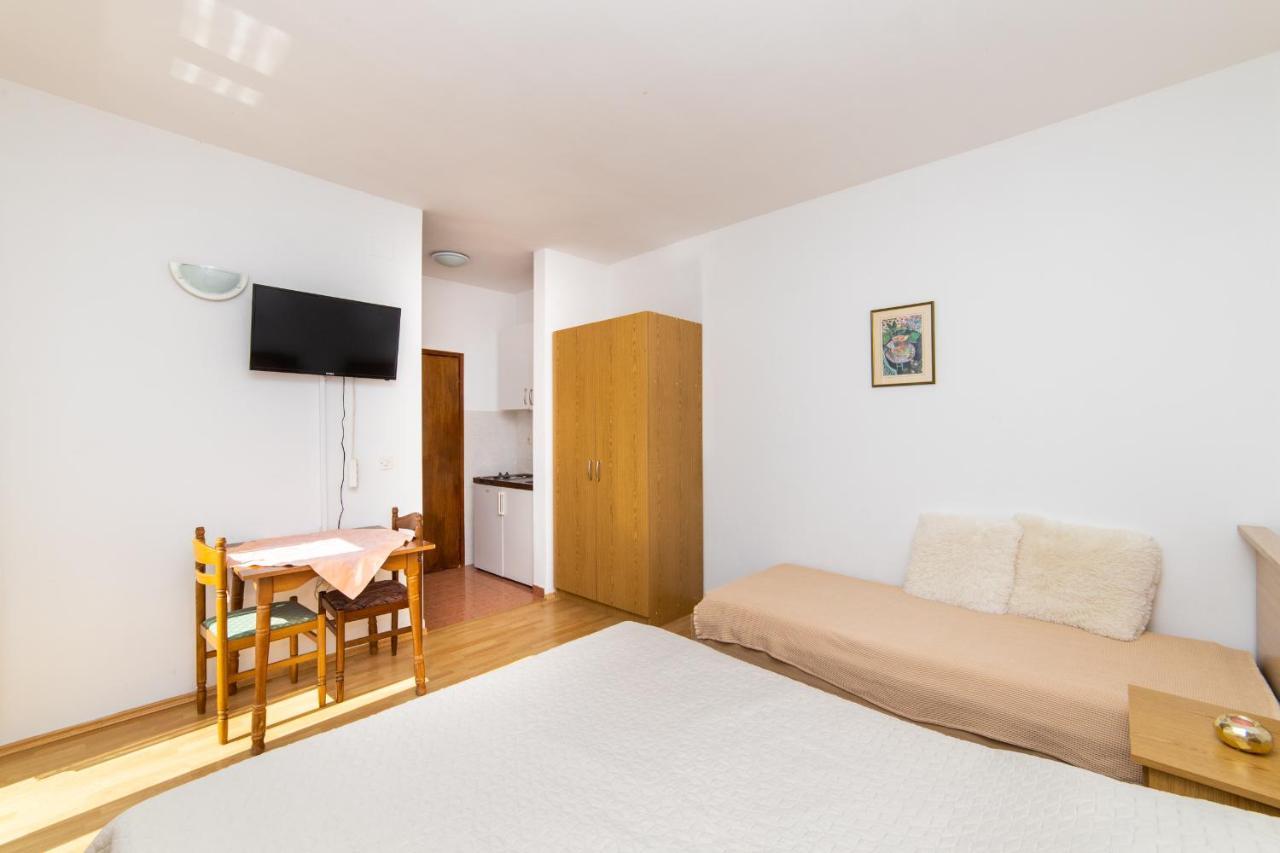 Apartments Slavena Gradac  Esterno foto