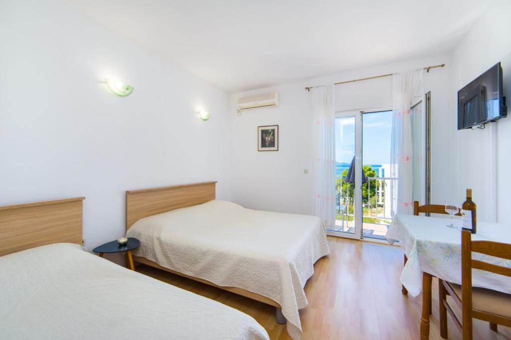 Apartments Slavena Gradac  Esterno foto