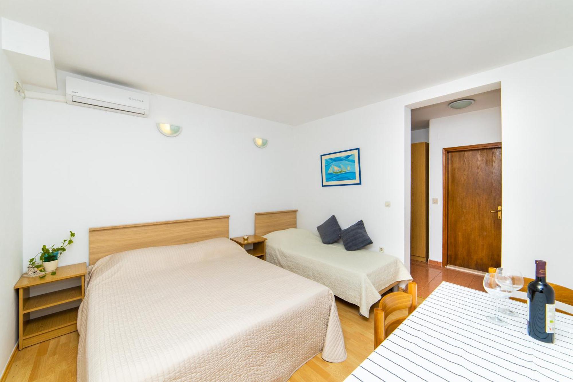 Apartments Slavena Gradac  Esterno foto