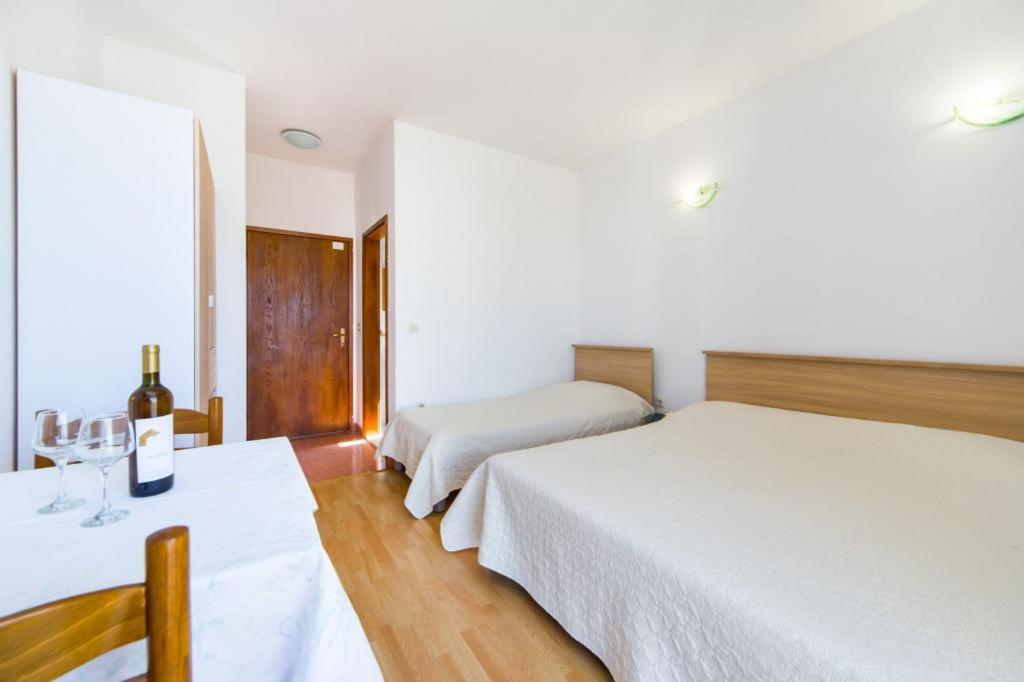 Apartments Slavena Gradac  Esterno foto
